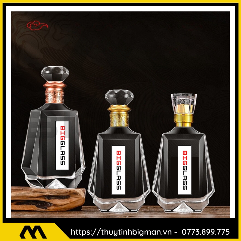 Chai thủy tinh 500ml nắp kim cương